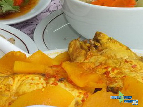 Phuket Big Mom Thai Cooking School
